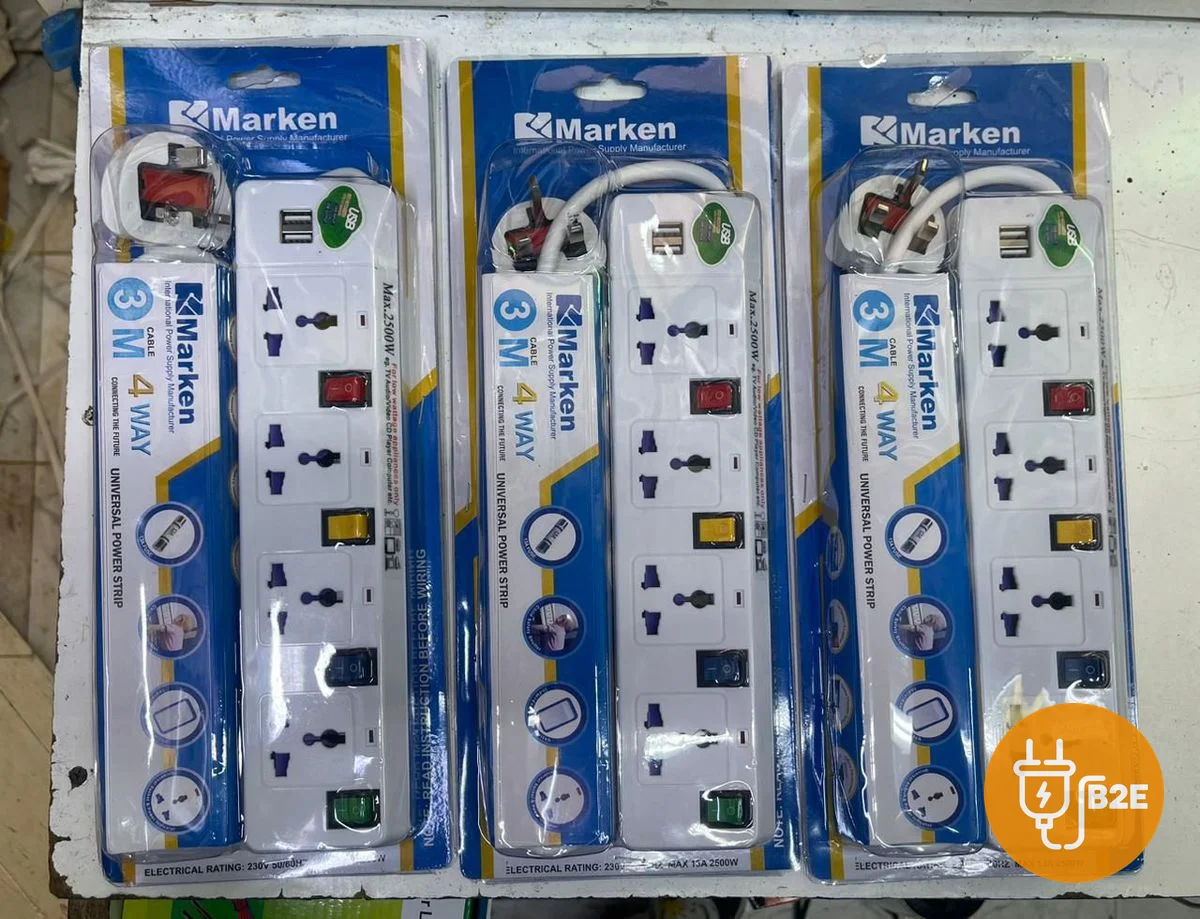 Marken 4-Way Universal Extension with 2 USB (3m)